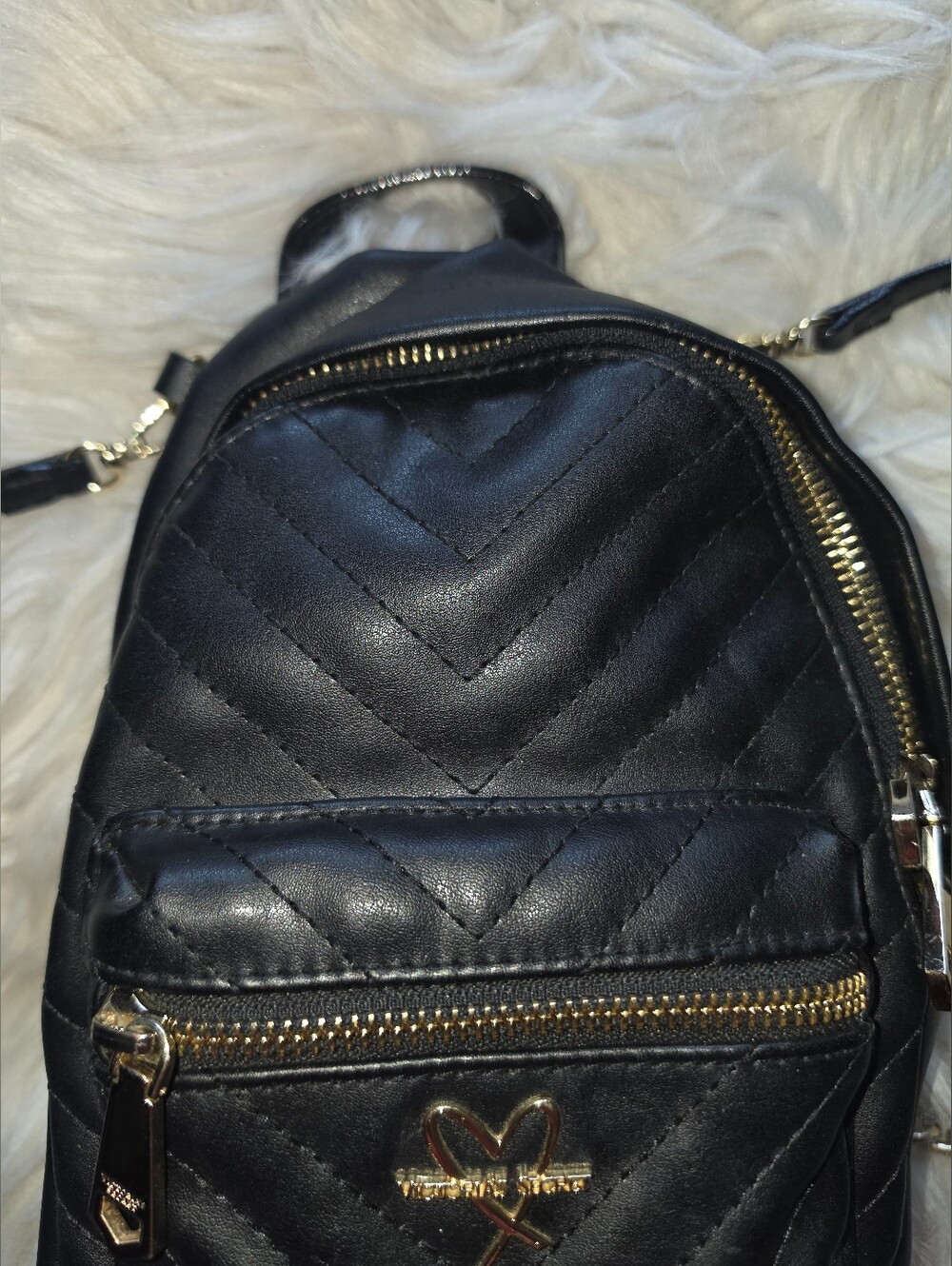 Victoria’s Secret Black Quilted Mini Backpack Gold Chain Logo - Picture 2 of 4